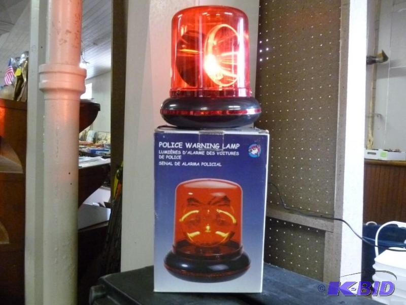 lot 38 image: Gen Y - Police Warning Light, 110v ...
