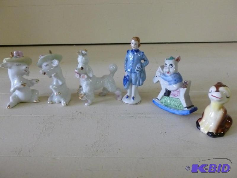 lot 71 image: Lot of six vintage porcelain shelf ...