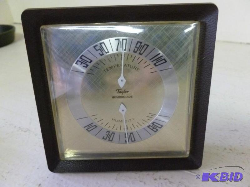 lot 93 image: Vintage Taylor Humidguide duel shel...