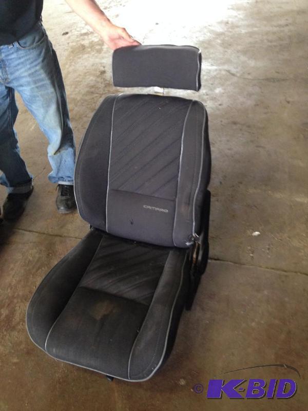 1987 Z-28 Camaro Seats 2 seats 2 b...