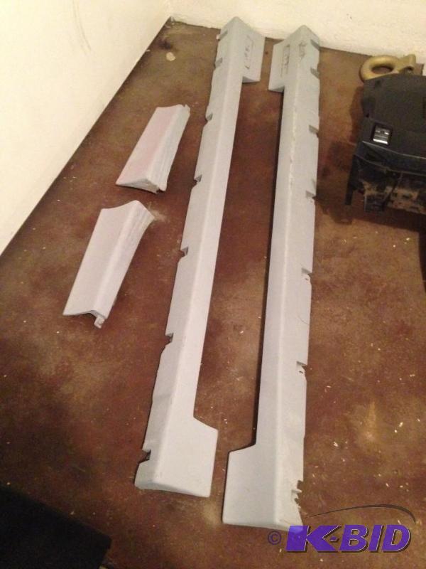 1982-92 Camaro bottom Side skirts(4...