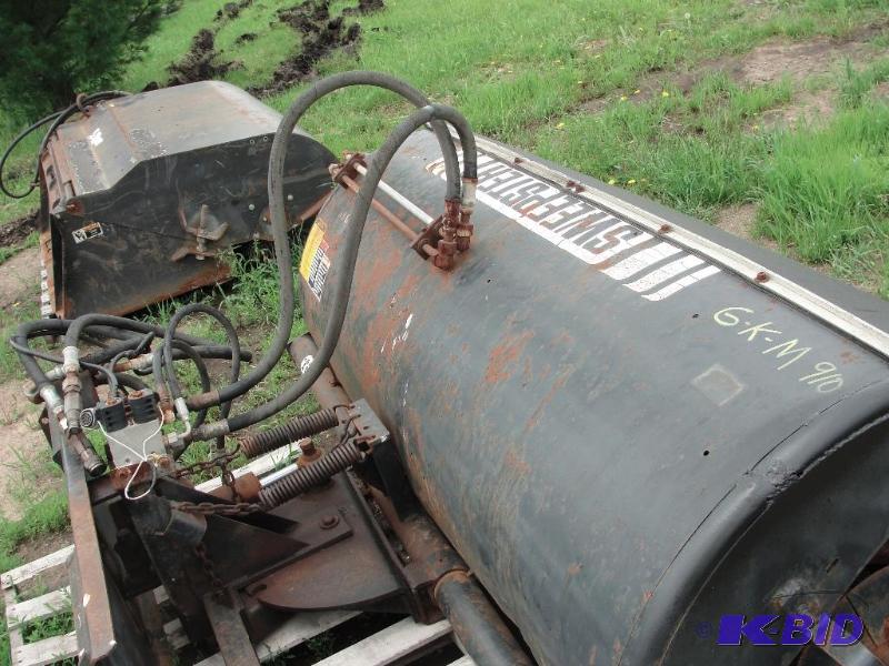Sweepster Broom Flat faced couplers...
