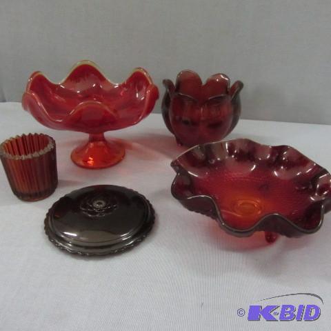 lot 102 image: Amberina, Ruby Glass