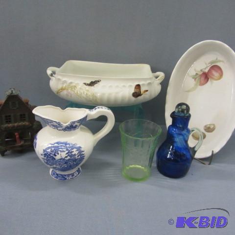 lot 111 image: Limoges, Glass