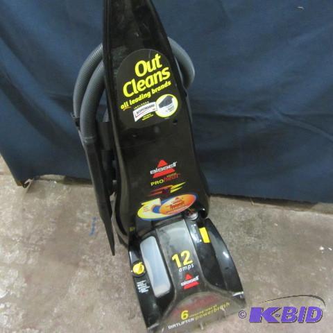 lot 140 image: Carpet Cleaner