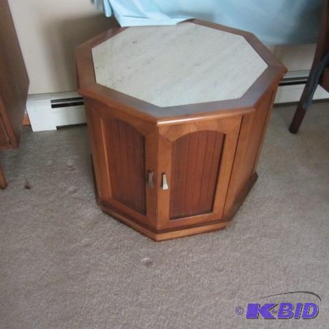 lot 31 image: Occasional Tables