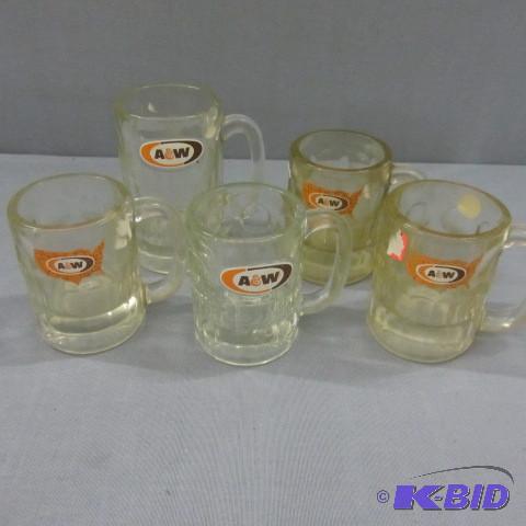 lot 88 image: A and W Root Beer Mugs