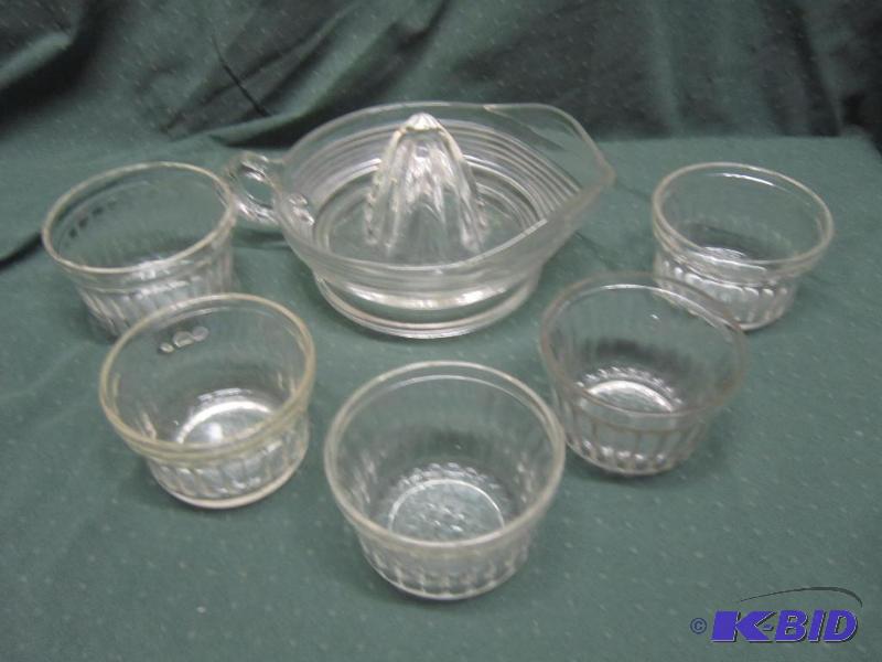Glass Reamer & Custard cups