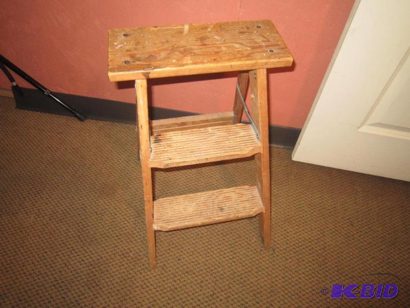 Step Ladder
