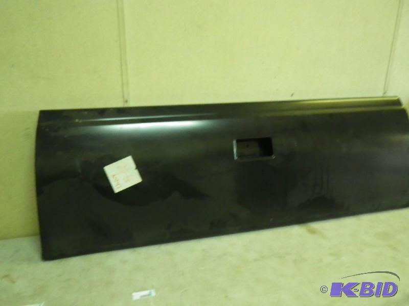 88 - 02 Chevy Tailgate...