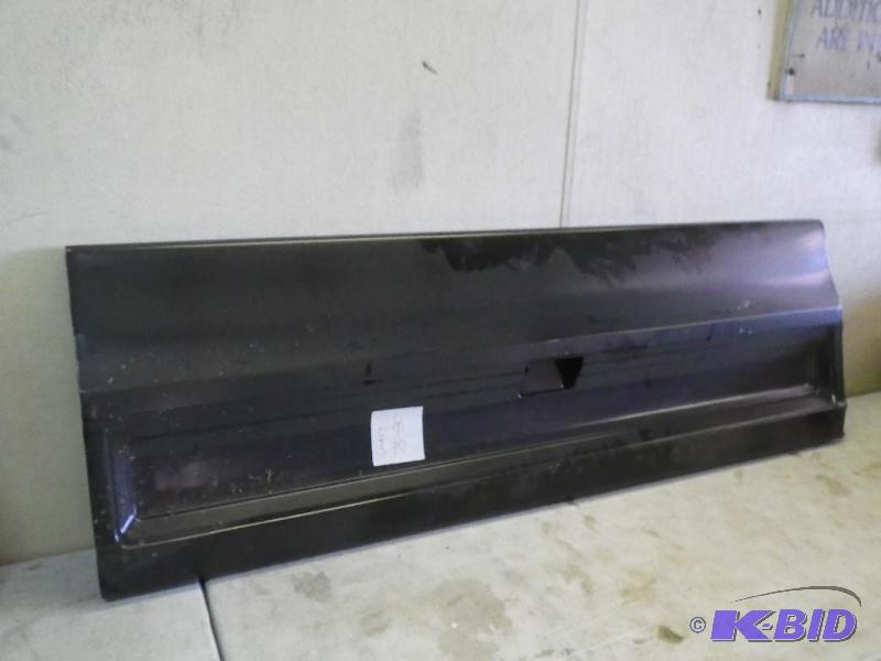 73-80 Chevy Tailgate...