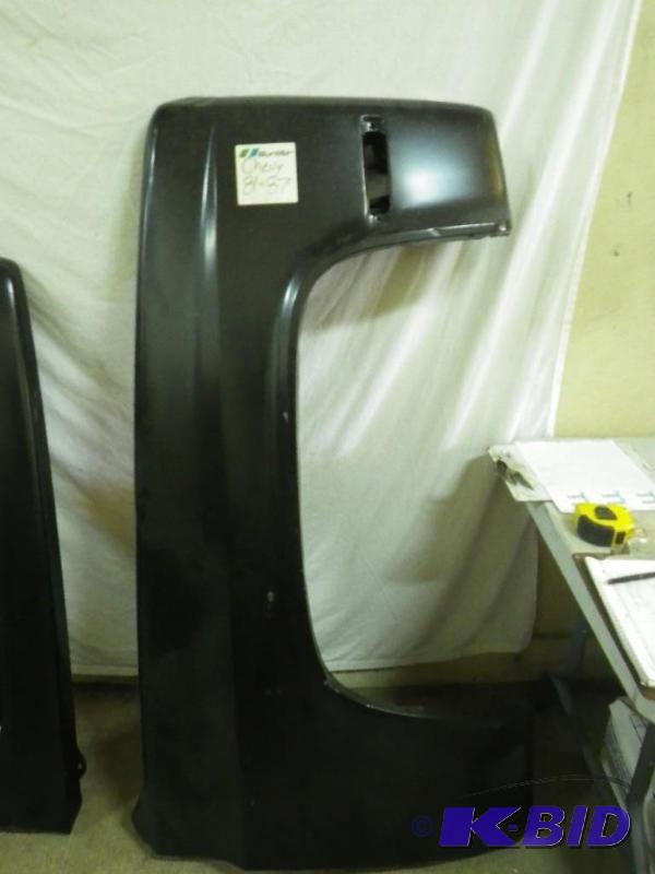 81 - 87 Chevy RH Fender...