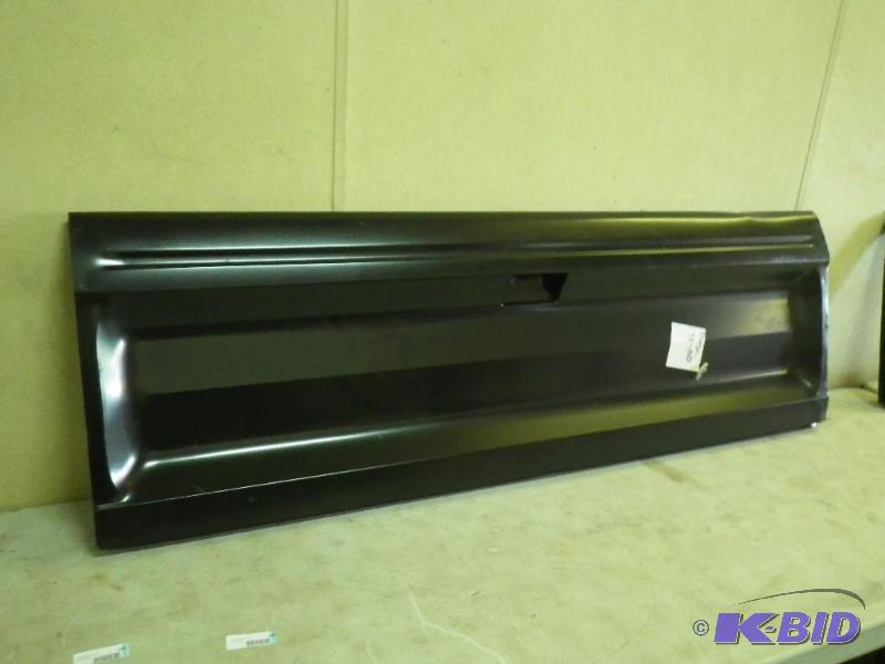 73 - 80 Dodge Tailgate...