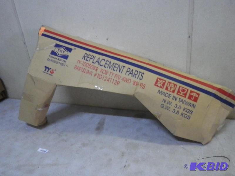 89-95 Toyota Pass Fender...