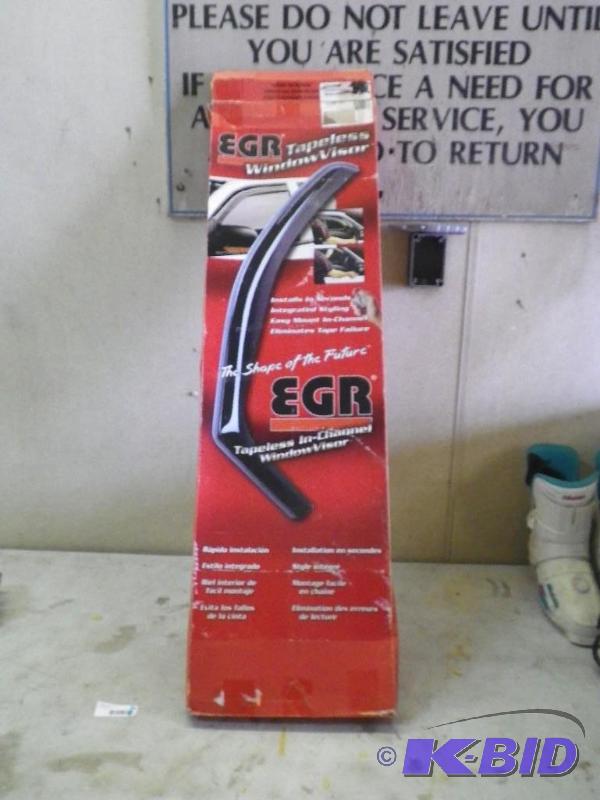 02-04 Envoy Window Ventshades...