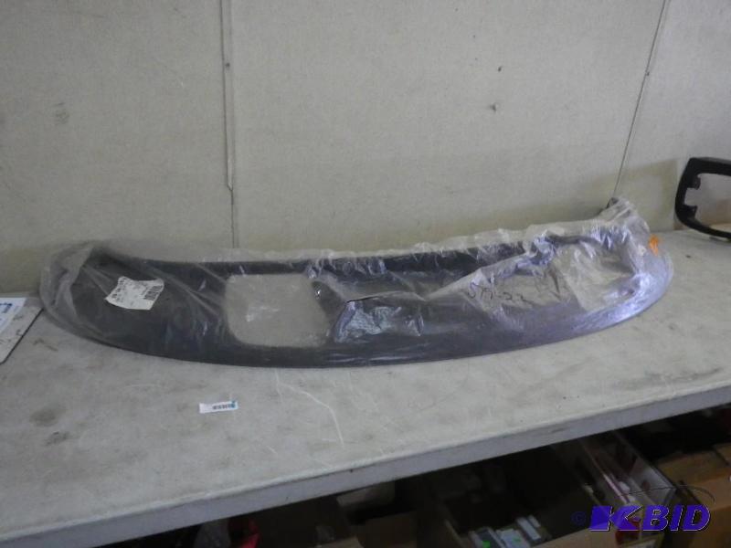 Valance panel...