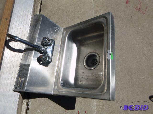 lot 22 image: Advance Tabco Hand Wash Station 17 ...