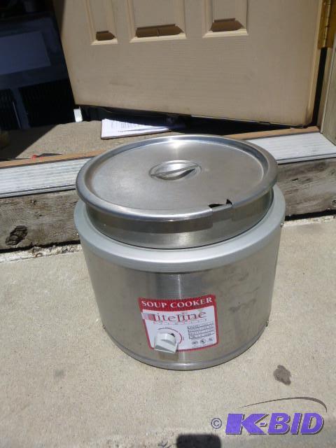 lot 27 image: Lite Line by Wells Stainless Steel ...