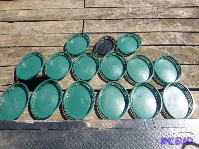 lot 56 image: 15 Plastic Serving Baskets...