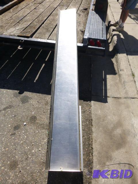lot 72 image: Stainless Steel Shelf With 3 bracke...