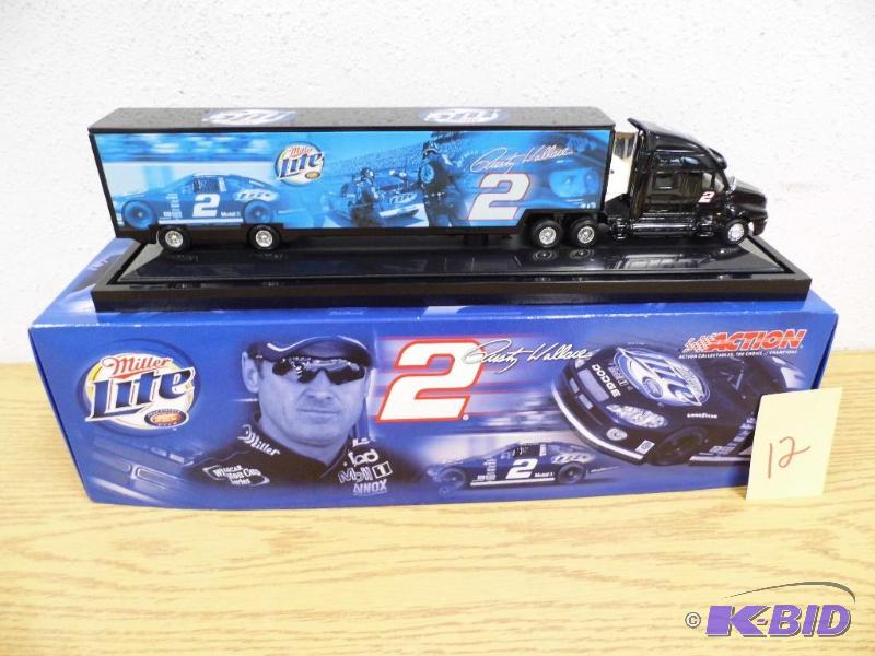 lot 12 image: Rusty Wallace Souvenir Rig