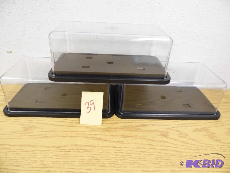 lot 39 image: 3 Diecast Display Cubes