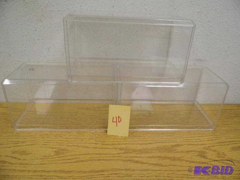 lot 40 image: 3 Diecast Display Cubes