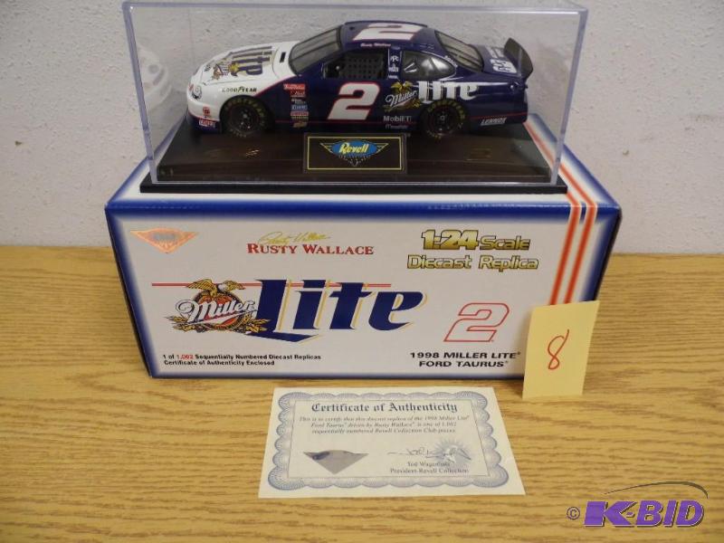 lot 8 image: Rusty Wallace Stock Car