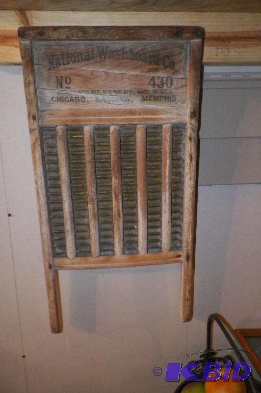 lot 26 image: Antique Washboard