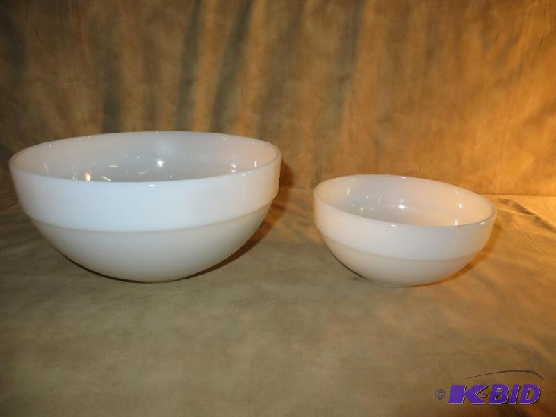lot 30 image: 2 FIRE KING -- WIDE BANDED BOWLS