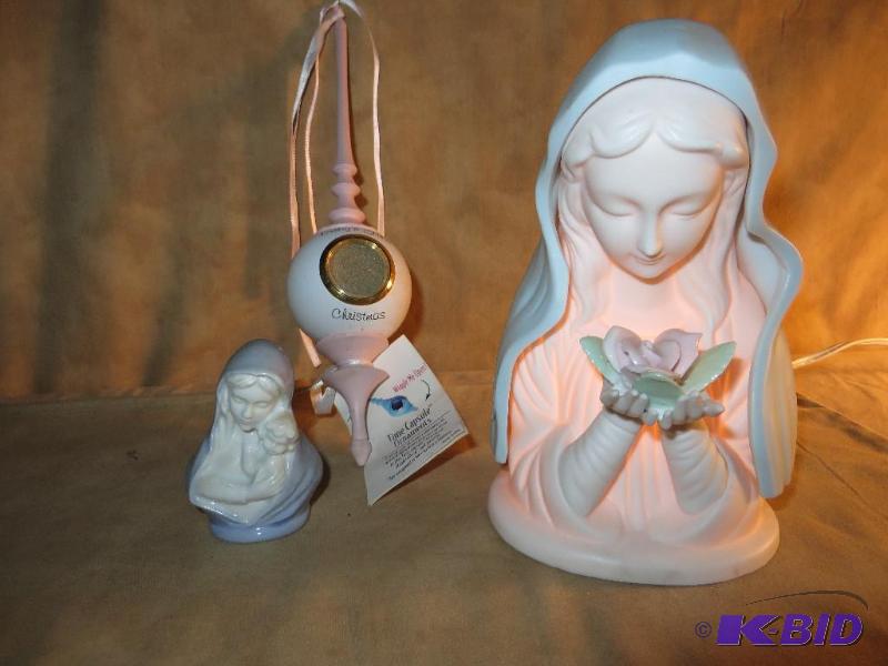 lot 43 image: BEAUTIFUL lighted Mary
