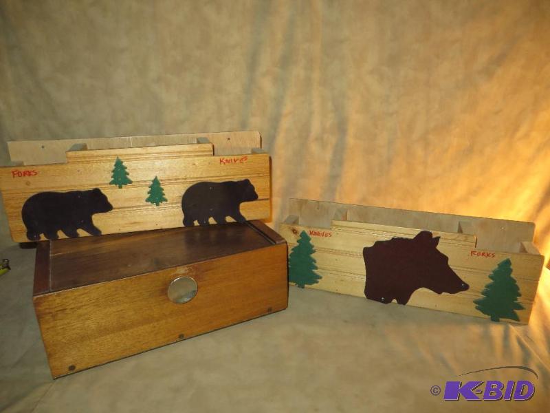 lot 70 image: 3 Boxes