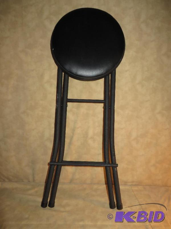 lot 84 image: Handy Fold Up Stool