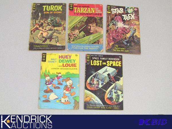 lot 67 image: Lot of 5 Collectible Vintage Gold Key Comic Books
