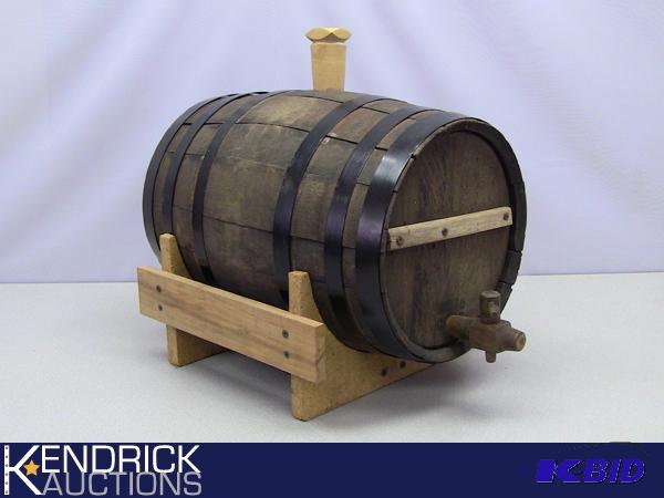 lot 76 image: Antique Wood Keg With Spout