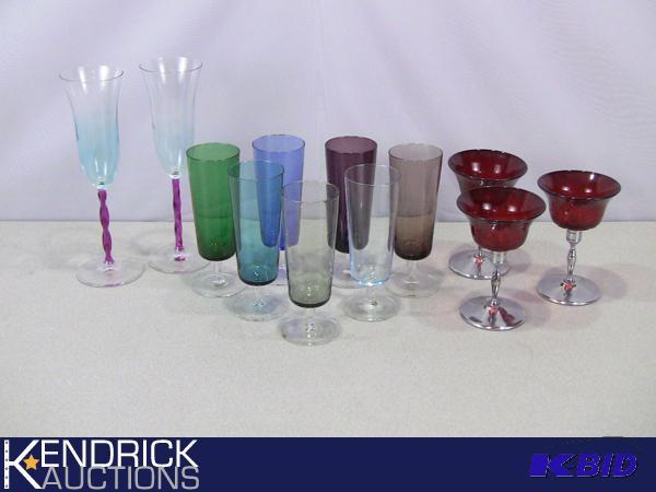 lot 82 image: Lot of Unique Wine Glass Sets