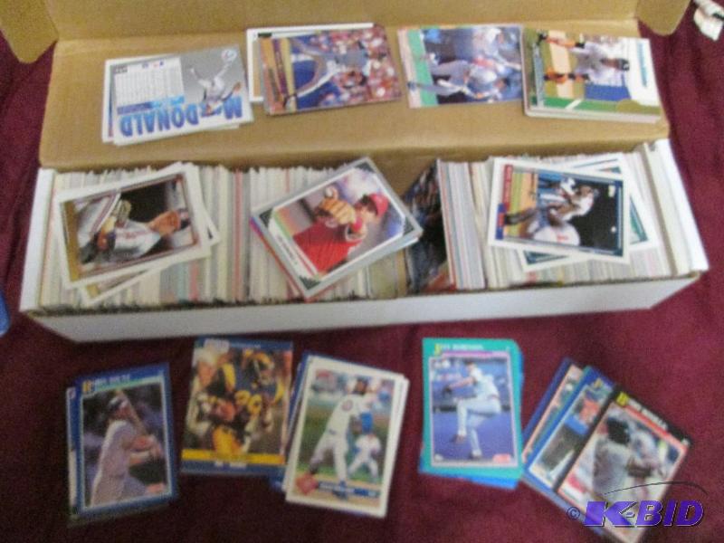 Lot of assorted sports cards, mainly baseball...
