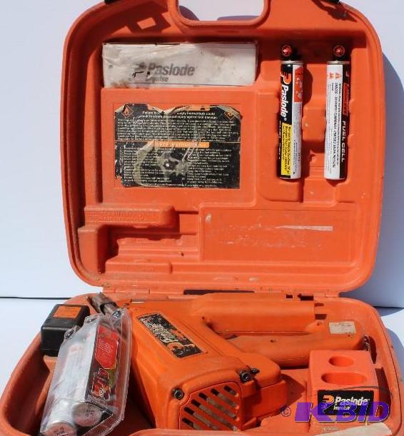 lot 22 image: Paslode Impulse Cordless Framing Nailer Model...