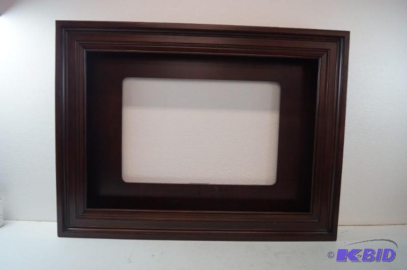 flat screen TV wall frame