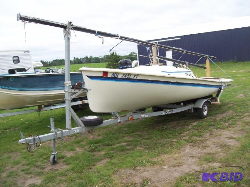 Day Sailer Sail Boat