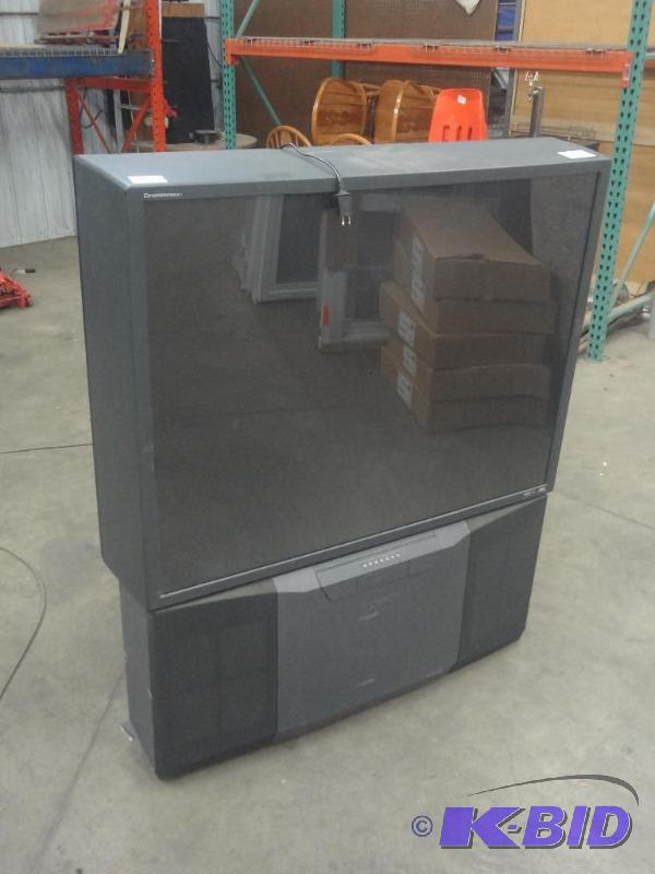 lot 45 image: Panasonic CinemaVision HDTV Model PT-51HX42F ...