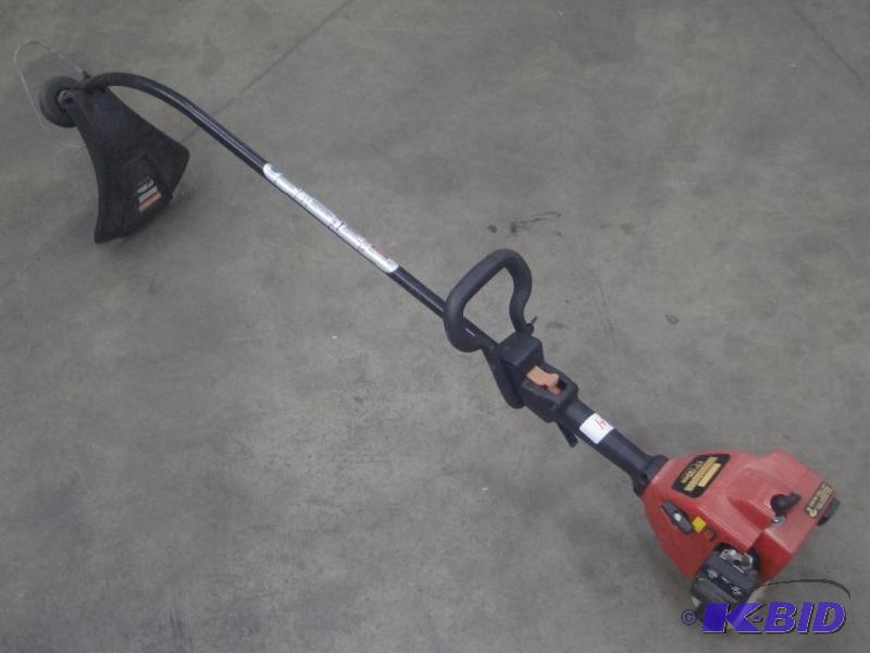 lot 64 image: 17" 25cc Weed Trimmer...