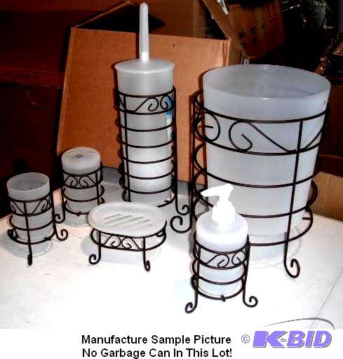 lot 72 image: Bronze Five Piece Bathroom Accessory Set - To...