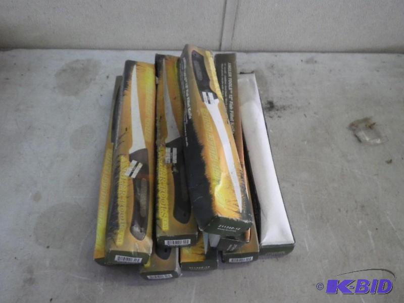 Lot of new filet knives...
