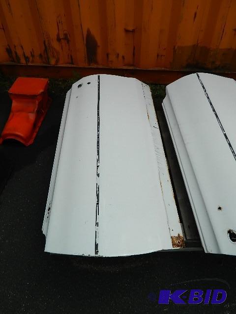 lot 104 image: 1970 Bonneville doors (pair). Please see pict...