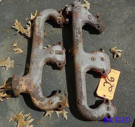 lot 26 image: GM Exhaust Manifold for Small Block Chevrolet...