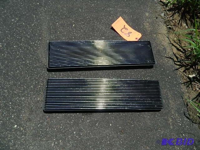 lot 82 image: 1967 Camaro Hood insterts for big block. Plea...