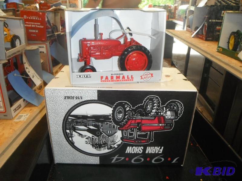 lot 159 image: 1994 Farm Show Tractor and Farmall Super AV T...