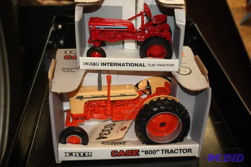 lot 160 image: International Cub Tractor and Case 800 Specia...