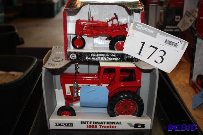 lot 173 image: International 1568 Tractor and Collectors Edi...